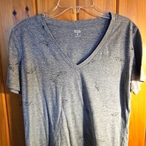 Ladies V-neck T-shirt